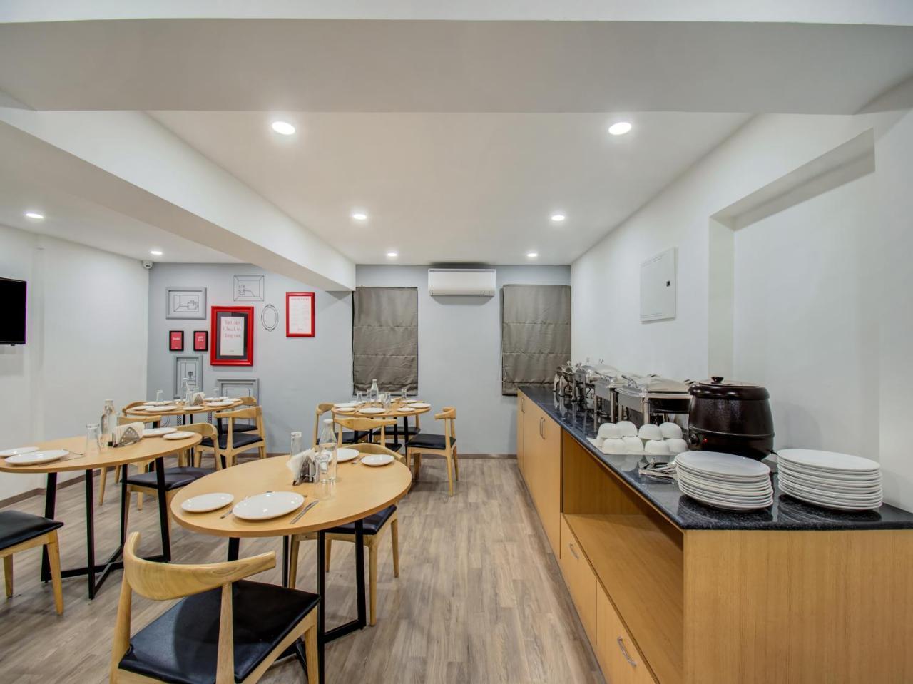 Hotel Oyo Townhouse 66 Nagpur Station Ca Road Exterior foto