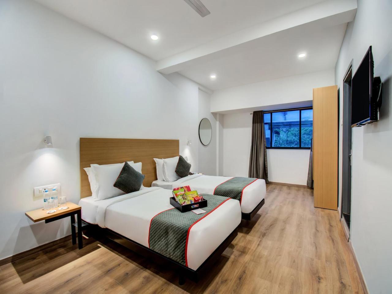 Hotel Oyo Townhouse 66 Nagpur Station Ca Road Exterior foto